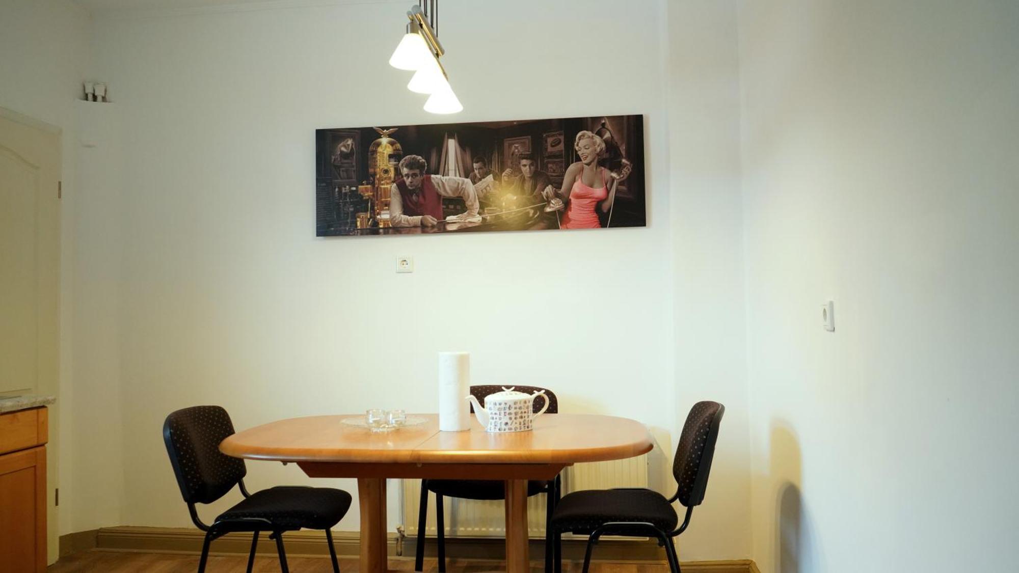 Ruhige Lage, Nah Am Klinikum & Einkaufsmoeglichkeiten Oldenburg Dış mekan fotoğraf